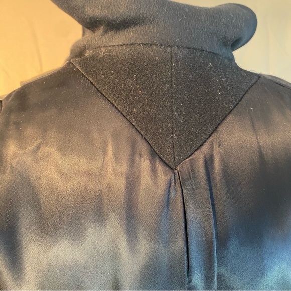 Vintage Black Button Down Round Collar Coat - Picture 11 of 12